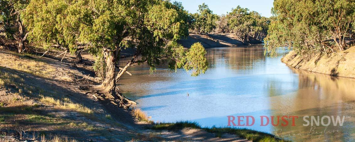 The Darling River Run - Camping by the Darling River at Tilpa and visiting Tilpa Pub, Outback NSW, Australia. Simon Bayliss