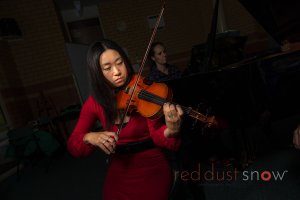 Violinist Kaori Sparks 
